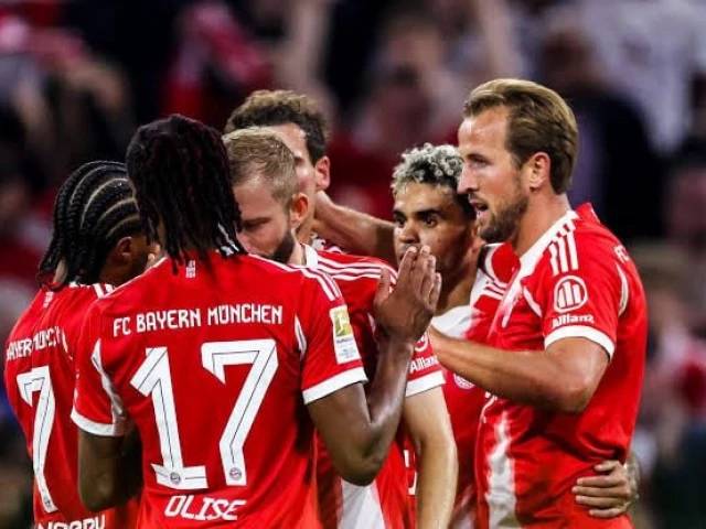 Bayern pull away early in Bundesliga with Kane in complete control