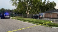 Houston: Sunnyside house shooting kills one, injures another; gunman on the run, police say