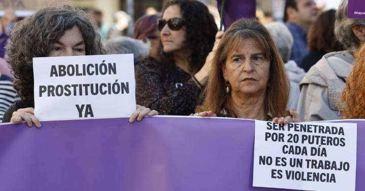 CCOO carga contra el sindicato OTRAS por defender la «legitimación» de la prostitución