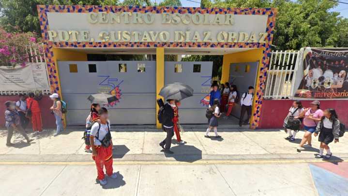 Proponen cambiar nombre a las escuelas 'Gustavo Díaz Ordaz' en Puebla