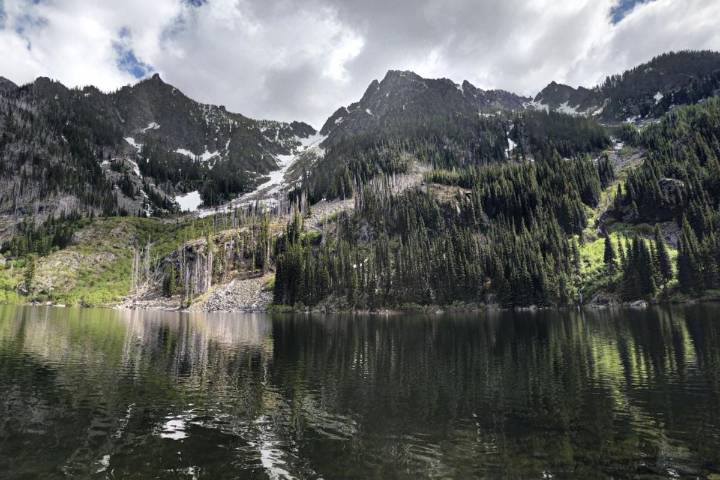 19 Top Hiking Trails in Washington’s Great Outdoors