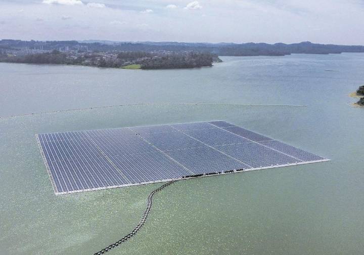 Euskadi impulsará placas solares en los embalses, pero con restricciones