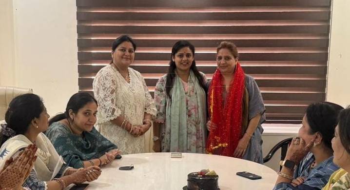 BJP Mahila Morcha Felicitates Dr. Arvinder Kaur (Anu Bedi) for Bringing Global Recognition to J&K