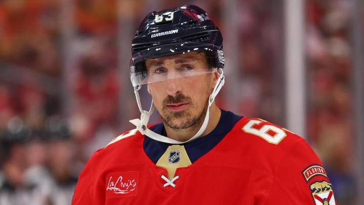 Brad Marchand takes leave from Panthers to help friend after family tragedy