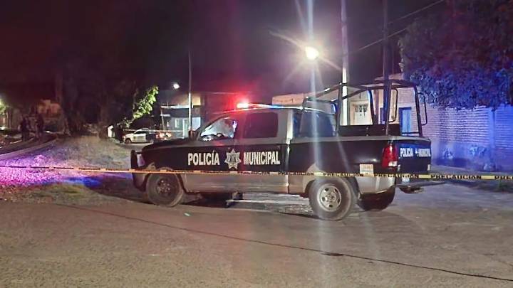 Hallan a pareja asesinada a un lado de las vías del tren en Chamácuaro, Acámbaro