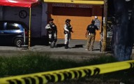 Ejecutan a hombre a bordo de su camioneta en la Colonia Constitución en Zapopan; hay otros dos heridos