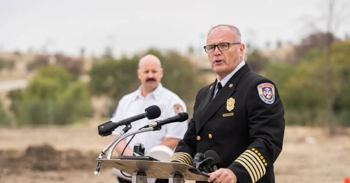 Fire Chief resigned over safety disputes with Fort Worth’s firefighters union, attorney says