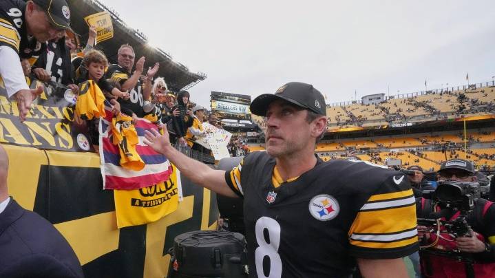 AFC North leader Pittsburgh travels to reeling Cincinnati for Thursday night matchup