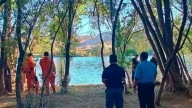Hallan el cuerpo de un joven que estaba desaparecido flotando en el río Negro