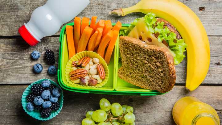 Australian parents rebel against restrictive lunchbox policies, new University of Adelaide study finds