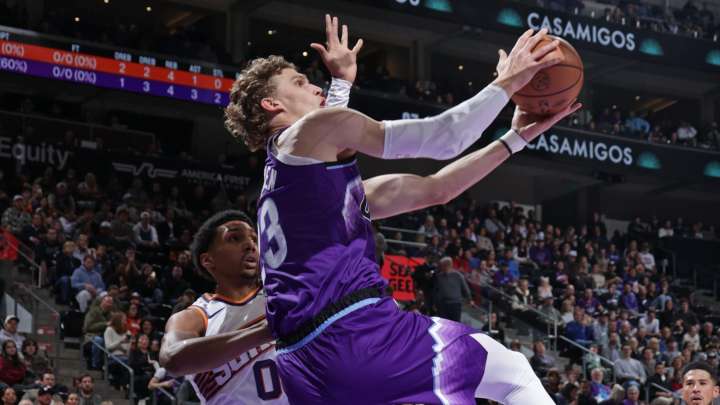 Lauri Markkanen scores 51 points, 1st Jazz player to top 50 since Karl Malone