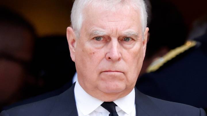 BBC audience burst into applause as news breaks of Buckingham Palace removing Prince Andrew's royal titles
