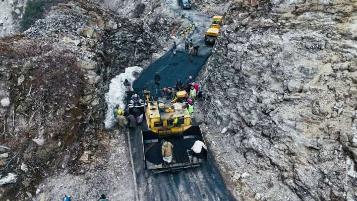 BRO breaks its own record, builds world’s highest motorable road at 19,400 ft in Ladakh