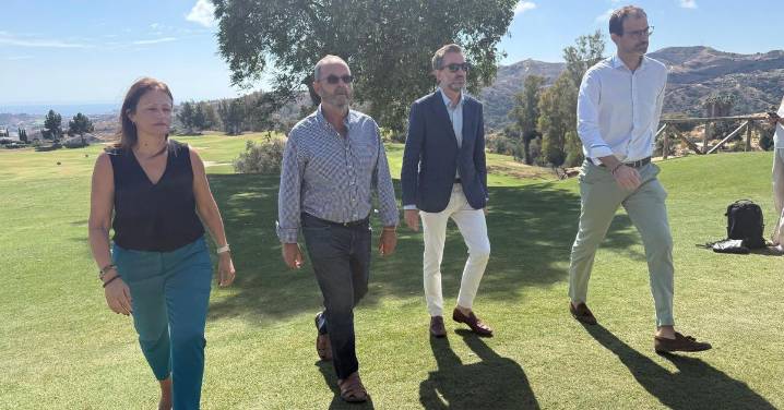 Mijas crea una escuela municipal de golf para acercar el deporte a los jóvenes