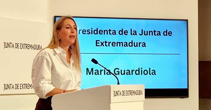 Guardiola convoca elecciones anticipadas en Extremadura el 21 de diciembre