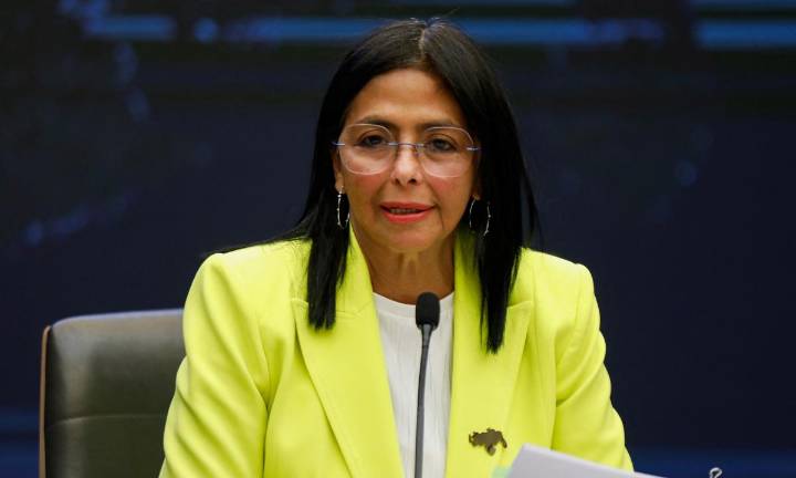 Venezuela anuncia negociaciones con transnacionales para exportar gas natural a partir de 2027