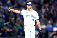 Mariners-Blue Jays Game 6 takeaways: Toronto dominates, forces winner