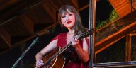 The Mother of Taylor Swift’s Late Friend Addresses ‘Ruin the Friendship’: Is It About Him? | Jeff Lang, Music, Taylor Swift 