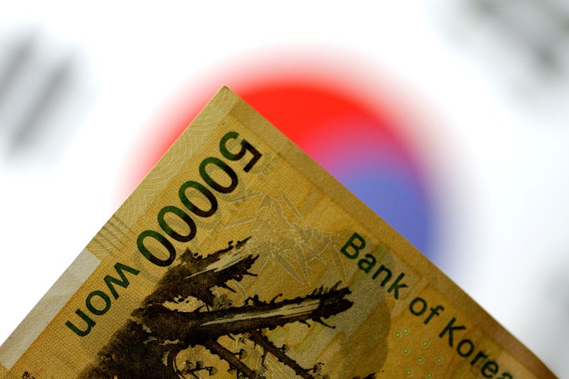 US, South Korea agree not to target FX rates for trade advantage