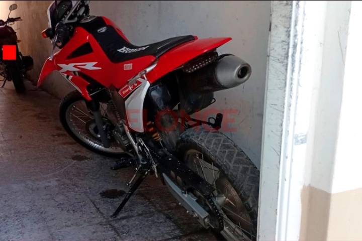 Robo de moto en Paraná: fingió comprarla por Facebook y fue detenido tras operativo policial