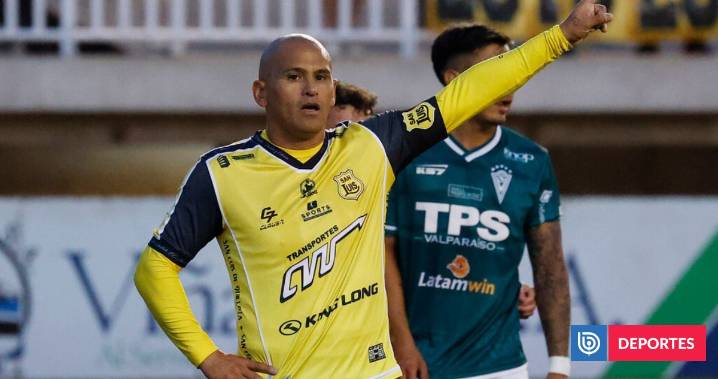 Humberto Suazo dice adiós al fútbol: ’Chupete’ anunció entre lágrimas fecha para su retiro