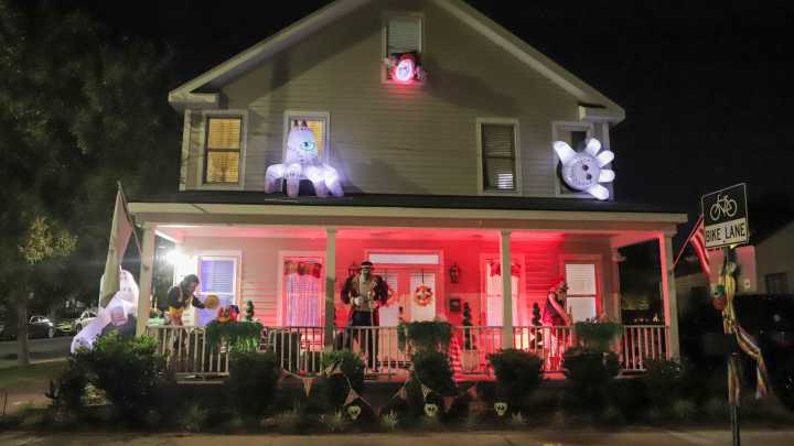 Grab your ghoul-friends for a great Savannah weekend. Here are our picks