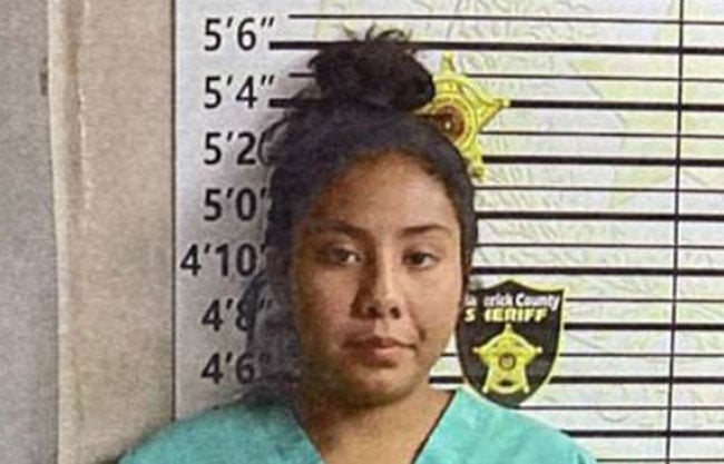 Arrestan a mujer en el Centro Médico Mental de Eagle Pass