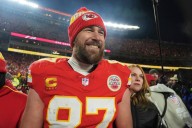 Travis Kelce joins investor group aiming to revive struggling Six Flags