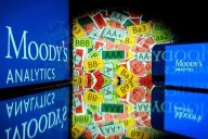 Baja Moody's perspectiva a calificación de Francia