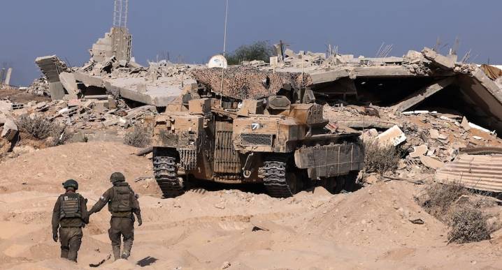 Israel: Ejército dice seguir rodeando Ciudad de Gaza y advierte que volver es “peligroso” | Hamás | Avichay Adraee 