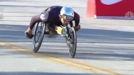 Marcel Hug cruises to 2025 Chicago Marathon wheelchair race win