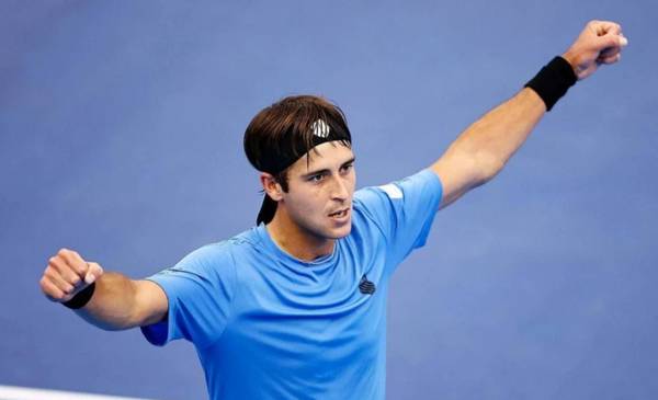 ¡Triunfazo Tomy! El platense Etcheverry volvió con triunfo en el ATP de Estocolmo