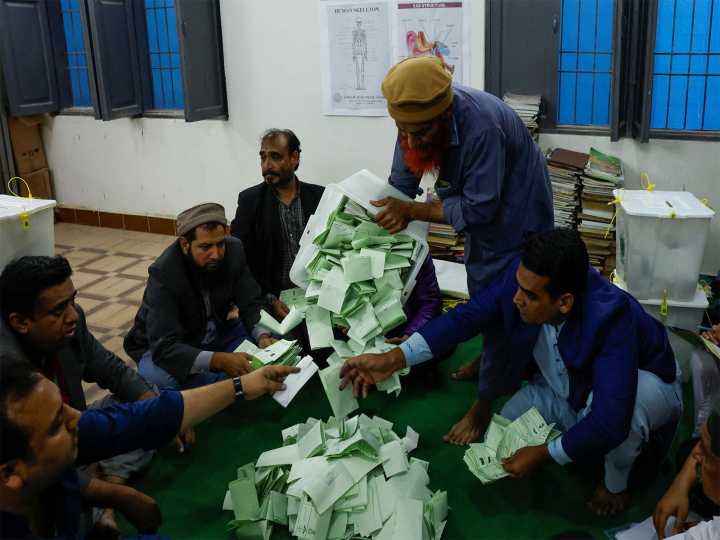 Commonwealth flags curbs on PTI, bias in Pakistan 2024 polls