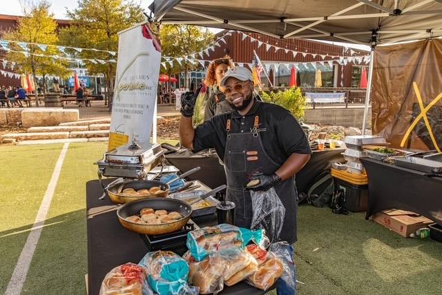 Sixth annual ‘Burger Showdown’ to benefit Kerrville flood relief