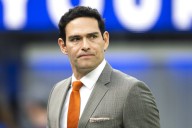 Mark Sánchez, ex mariscal de campo de la NFL, grave tras ser apuñalado en Indianápolis
