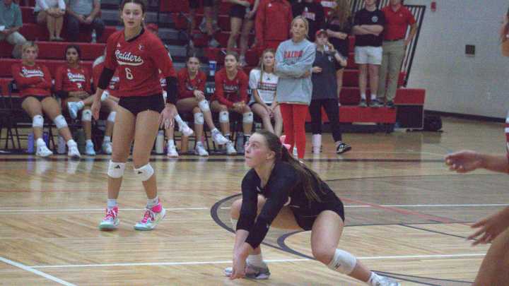 Young Savannah Christian volleyball team beats St. Vincent's for Area crown