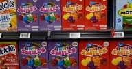 Walmart to remove synthetic food additives from store brands