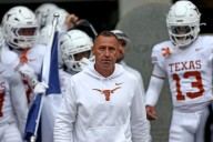 Deadspin | Texas' Steve Sarkisian calls report on NFL interest 'absolutely ridiculous'