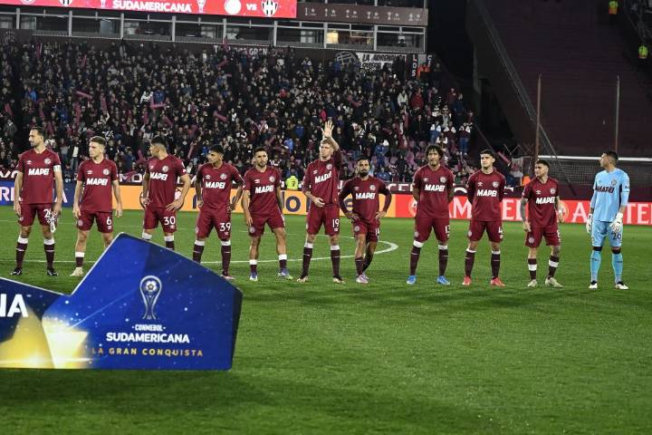 Lanús quiere volver bien parado de Chile