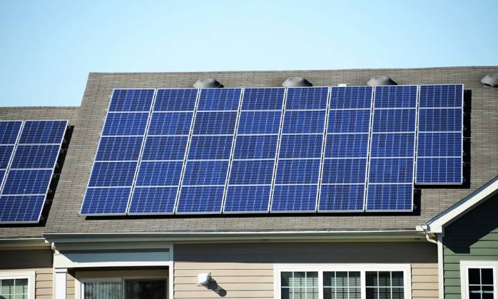 Landlords can reduce tenant friction, boost income with solar
