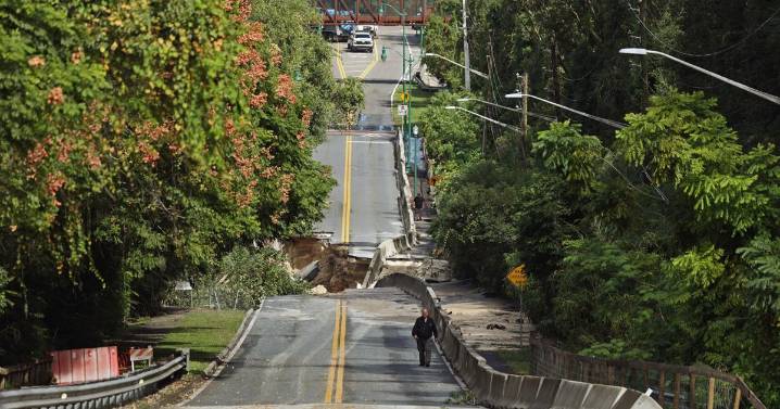 Slow-moving storm dumps as much rain as a hurricane in parts of Central Florida