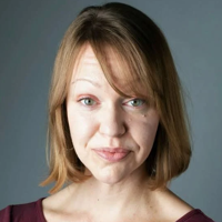 Mystery writer got her start by killing off her mom