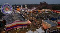 Happy Dussehra 2025: Smart Crowd Safety Tips To Protect Yourself During Any Emergency At Mela