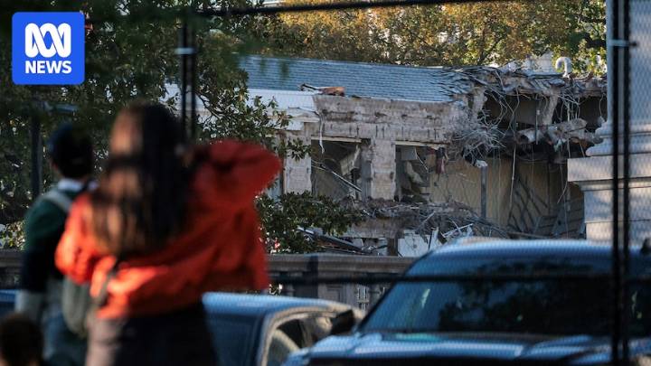 Trump begins demolition to prepare for White House ballroom