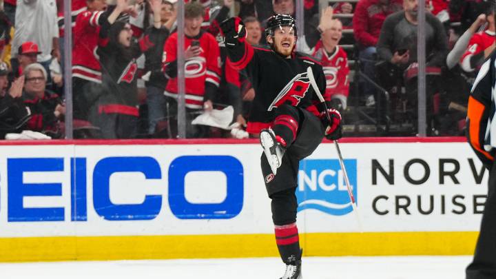Jack Roslovic breaks silence after signing with Oilers