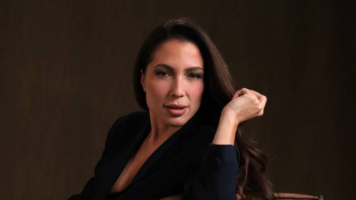 Se encienden las redes con fotos de Alexandra Lúgaro y se disparan los rumores
