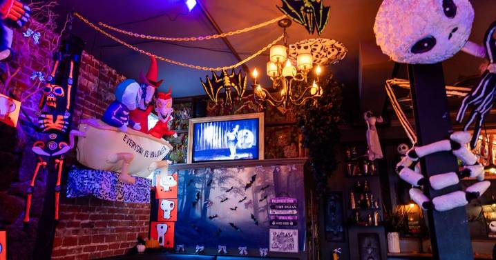These SF Halloween bars wholeheartedly embrace spooky season