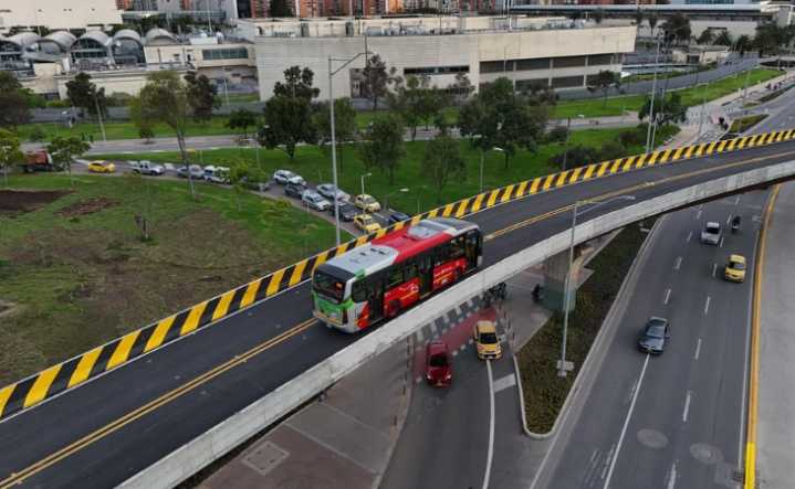 Galán habilitó el puente curvo de la avenida 68 con calle 26