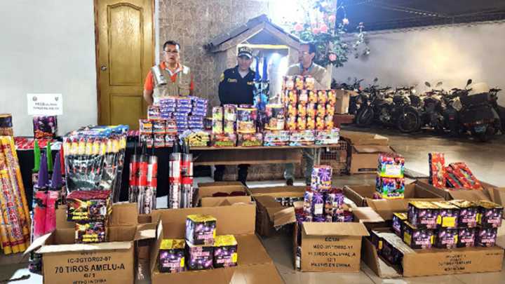 Incautan más de seis toneladas de pirotécnicos en El Agustino y Villa El Salvador