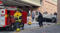 Cae vehículo de puente del Periférico Juventud